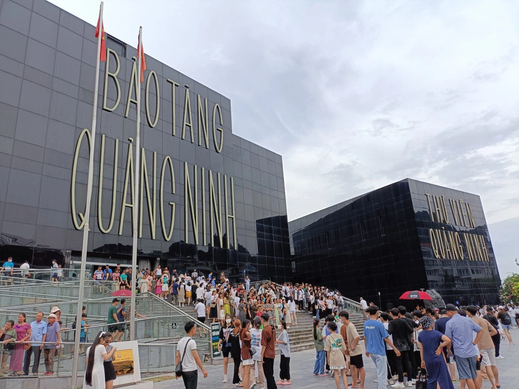 Quảng Ninh: Du lịch quý 1 thành công, tiếp tục “tung” 15 sự kiện chào hè